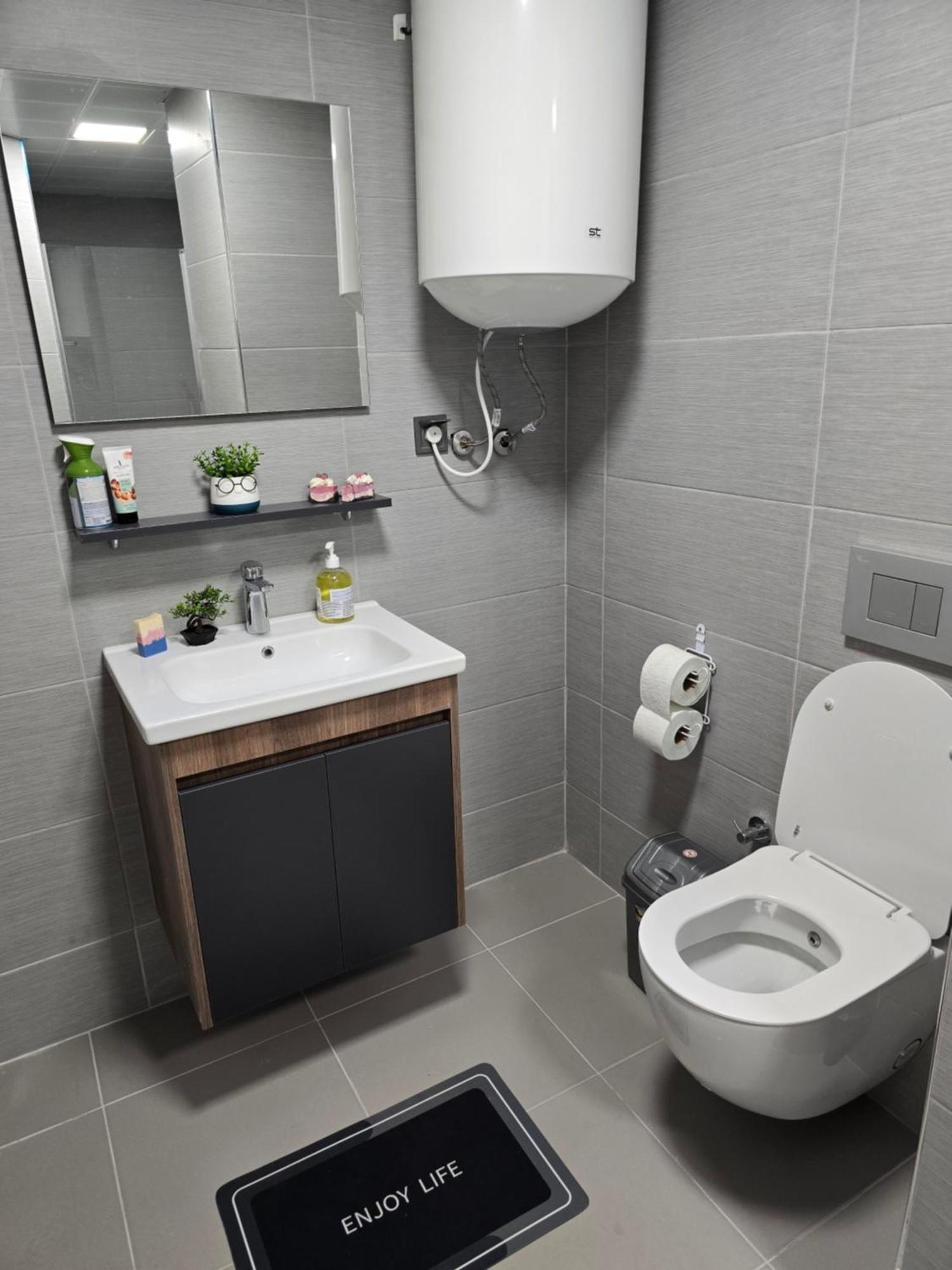 Cevahir Sky City Apartment With Spa, Pool & Fitness Included Üsküp Dış mekan fotoğraf